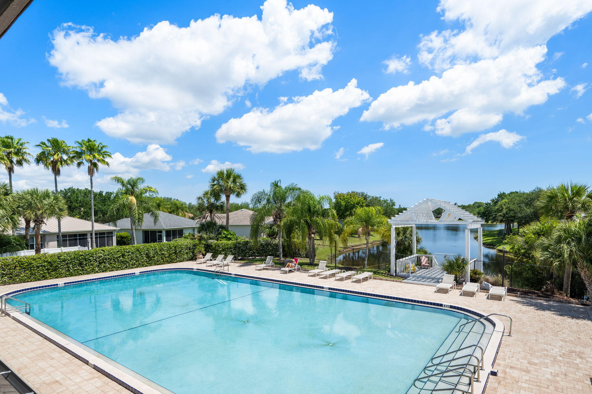 1336 Shoreline Cir, Sebastian, FL 32958