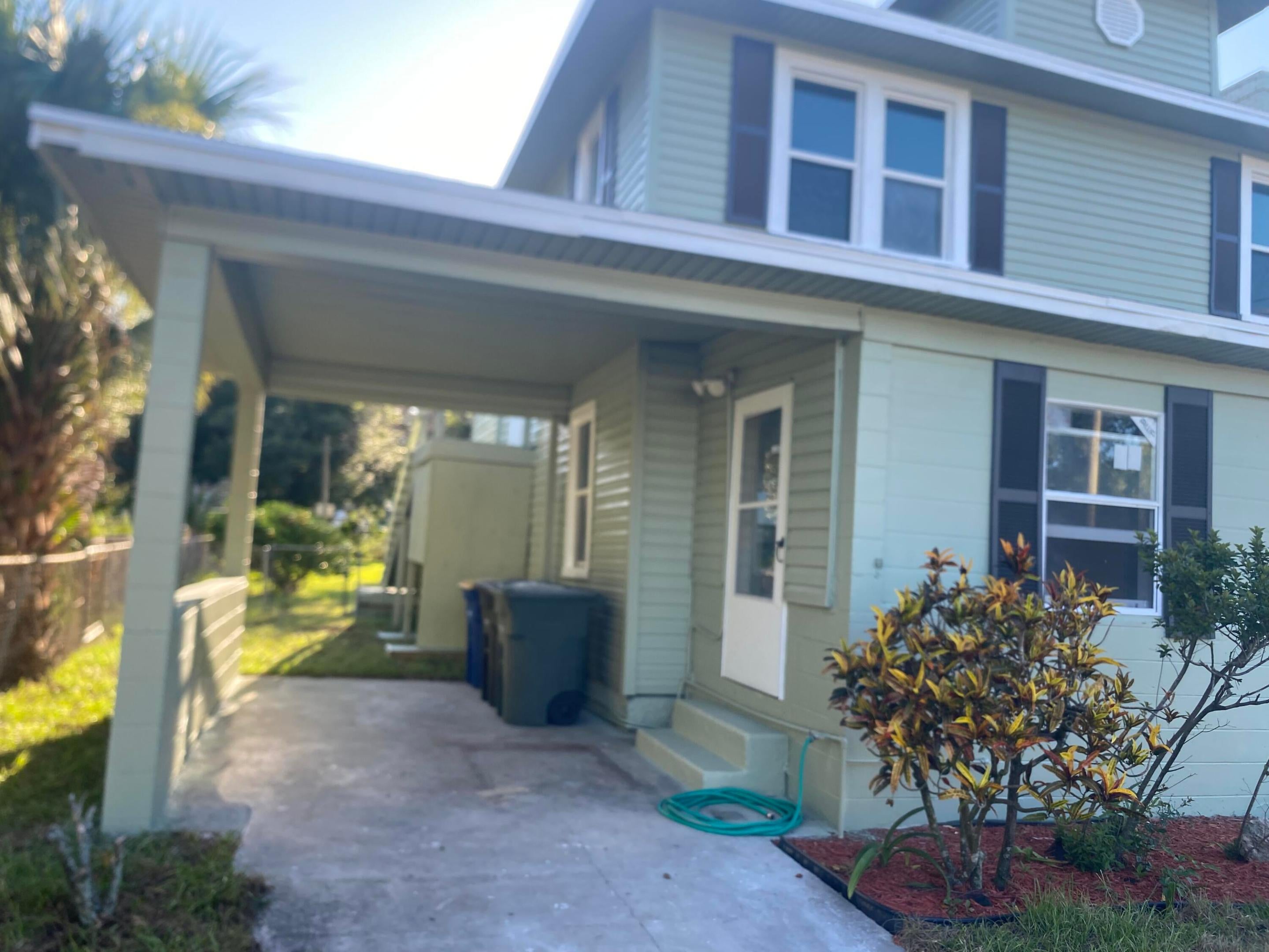 319 11 St, Fort Pierce, FL 34950