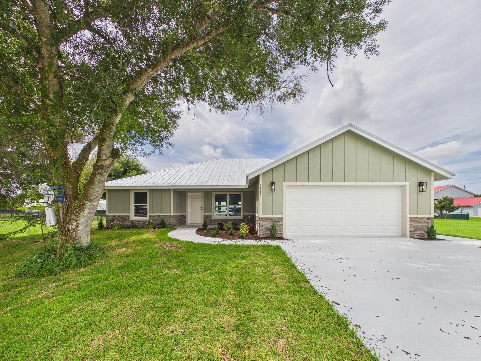1007 SW 5 St, Okeechobee, FL 34974 photo