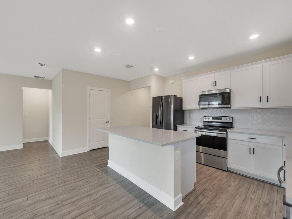 5288 Jasper Sq, Vero Beach, FL 32967 photo