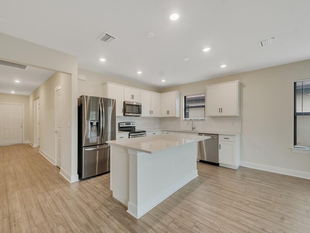 5288 Jasper Sq, Vero Beach, FL 32967 photo