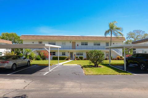 Condominium in Stuart FL 2950 SE Ocean Boulevard #11-3.jpg