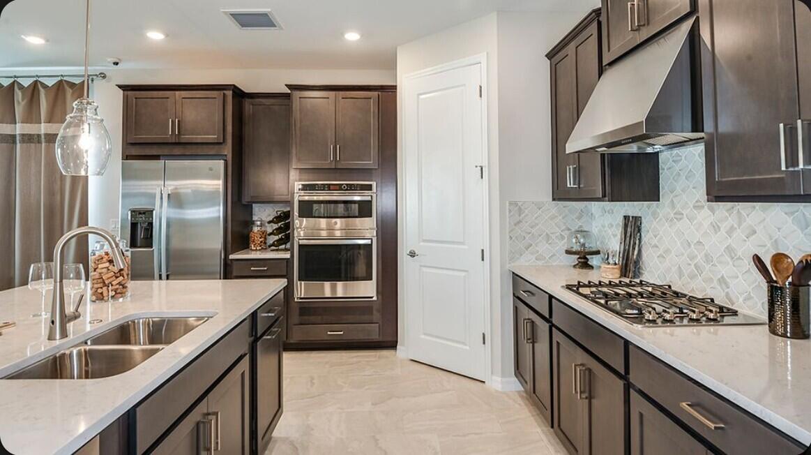 436 SE Ranch Oak Cir, Port Saint Lucie, FL 34984 photo