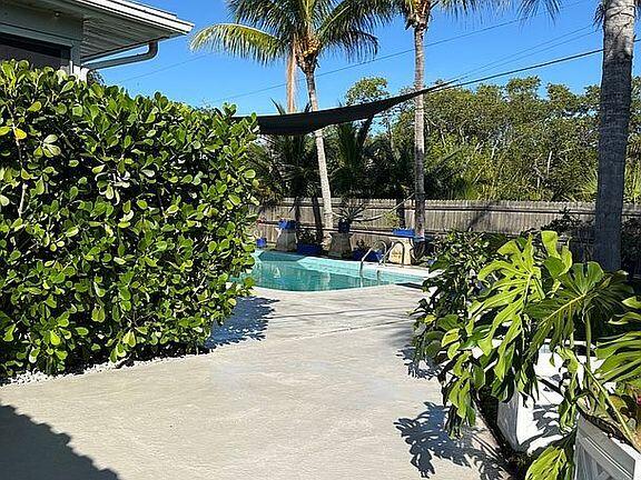 186 12 St, Vero Beach, FL 32962 photo