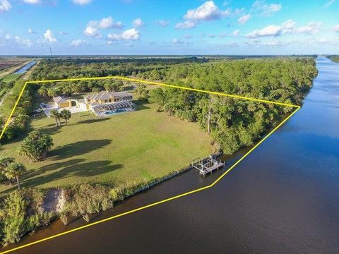 Single Family Residence in Palm City FL 11733 SW Citrus Boulevard.jpg