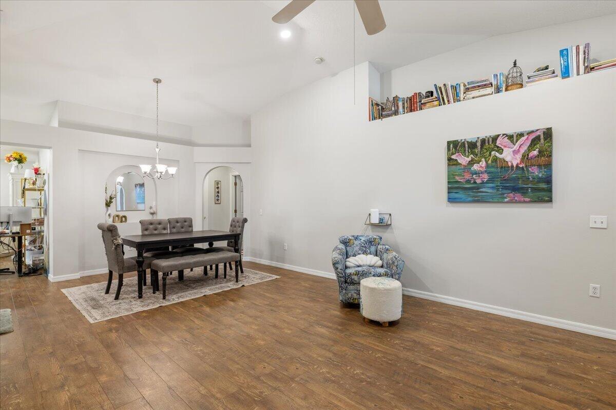 8080 Westfield Cir, Vero Beach, FL 32966 photo