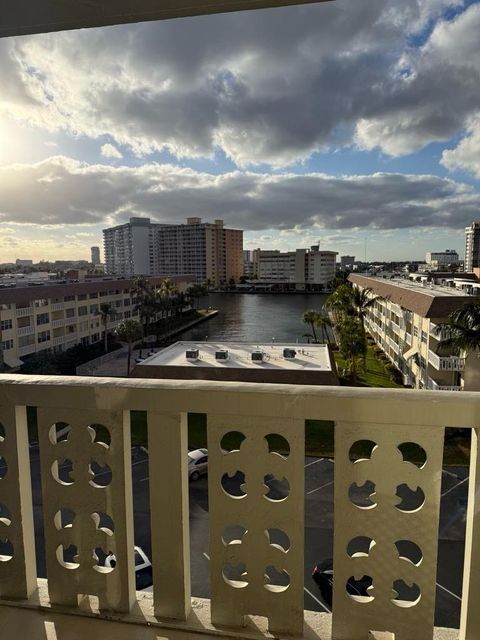 Condominium in Hallandale Beach FL 1893 S Ocean Dr #608.jpg