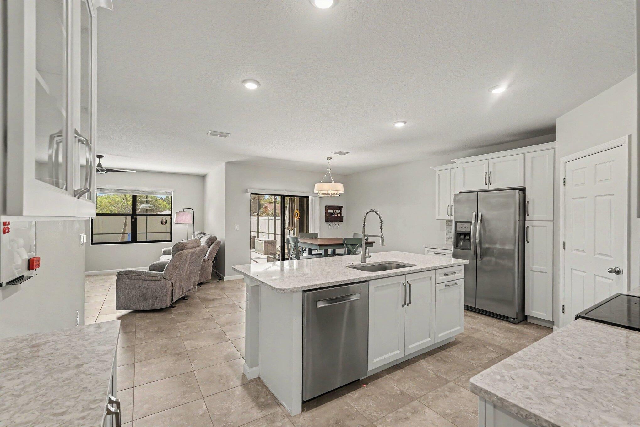 730 Country Rd, Palm Bay, FL 32909 photo