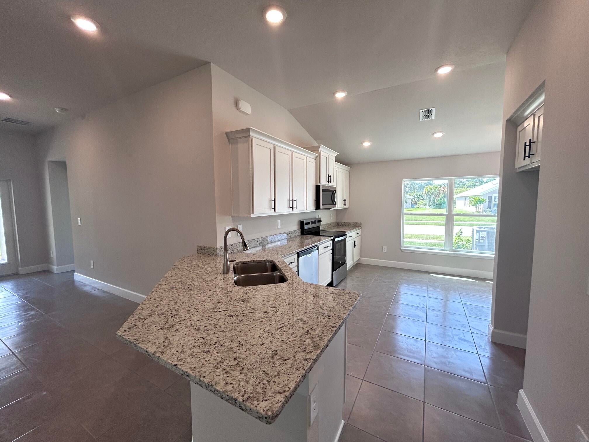 5747 Waterstone Blvd, Fort Pierce, FL 34951 photo