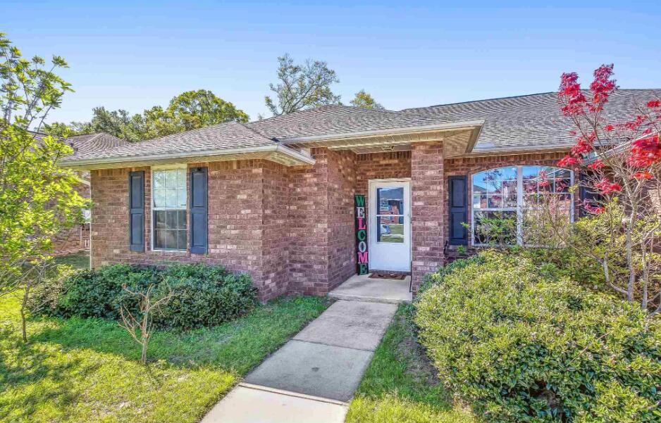 6432 Sarasota St, Pensacola, FL 32526 photo