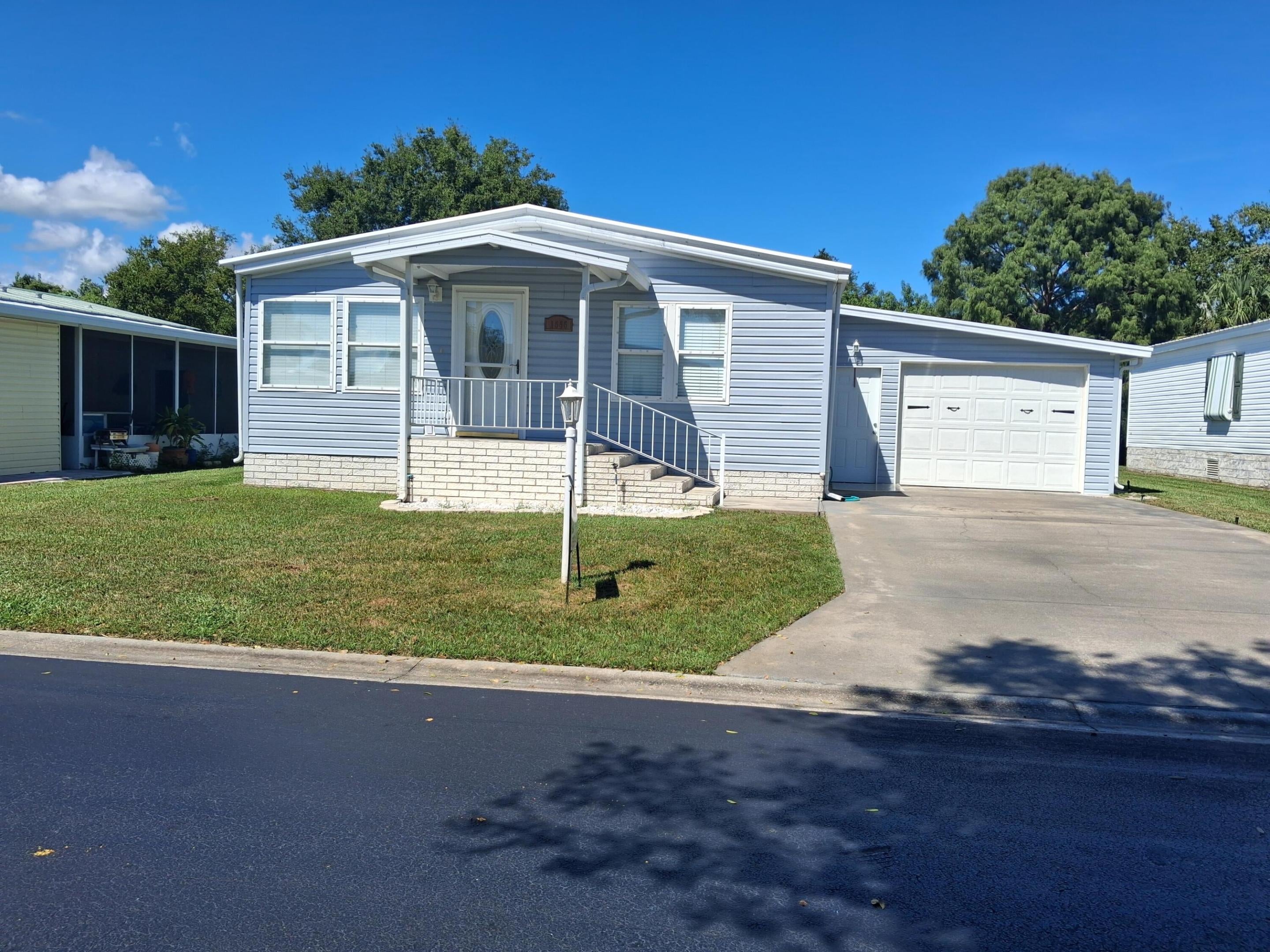 1555 35 Cir, Okeechobee, FL 34974