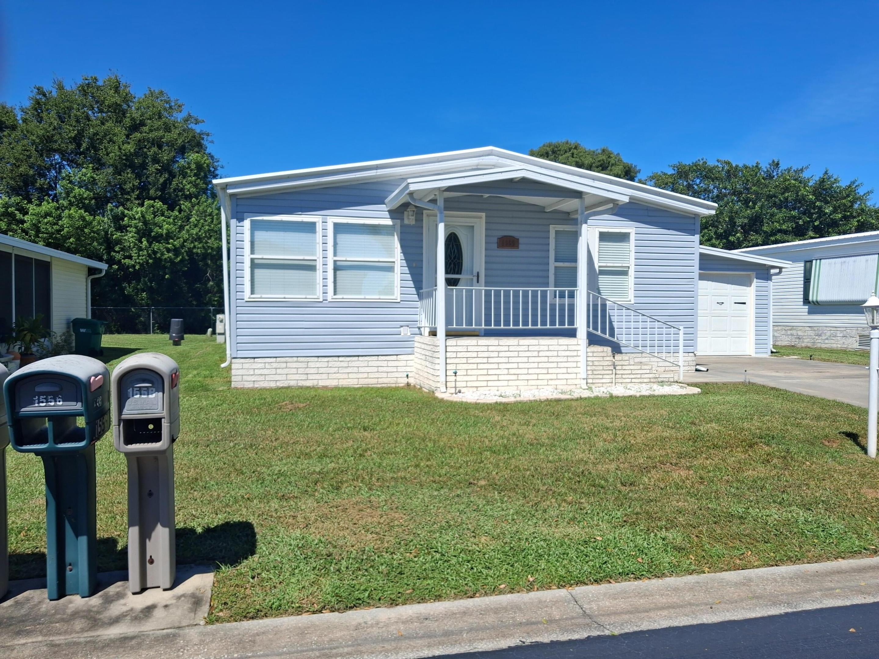 1555 SW 35 Cir, Okeechobee, FL 34974 photo