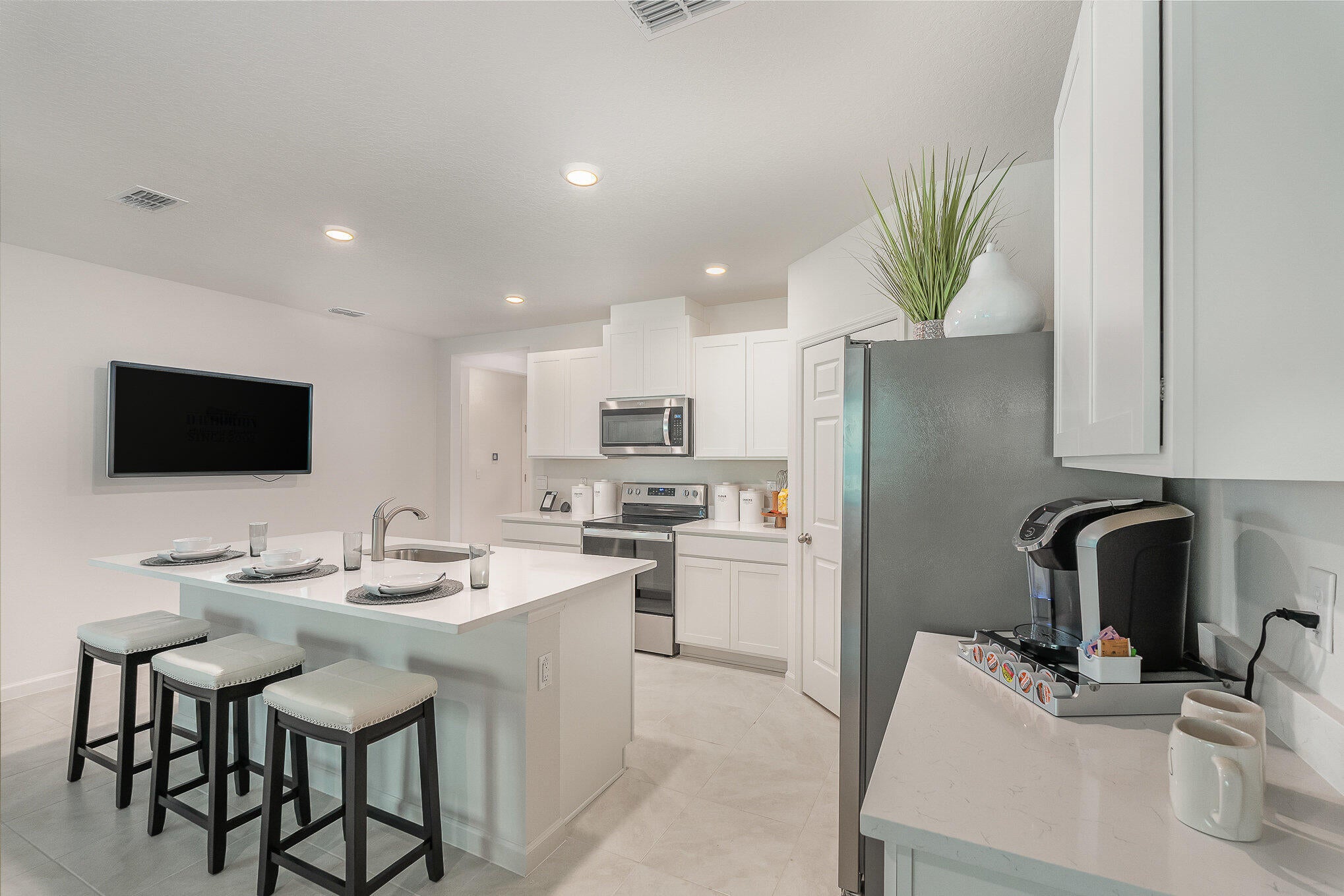 2234 SW Heathwood Cir, Port Saint Lucie, FL 34952 photo