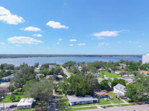 Single Family Residence in Winter Haven FL 657 Ave C.jpg