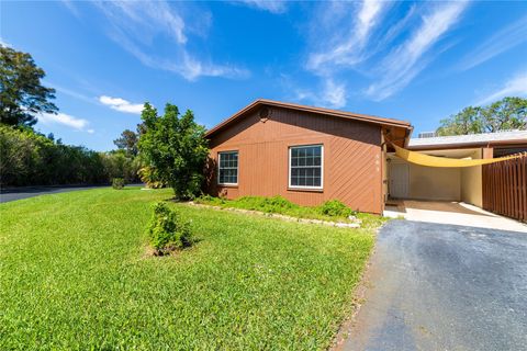 Townhouse in Boynton Beach FL 503 SE 5th Cir.jpg