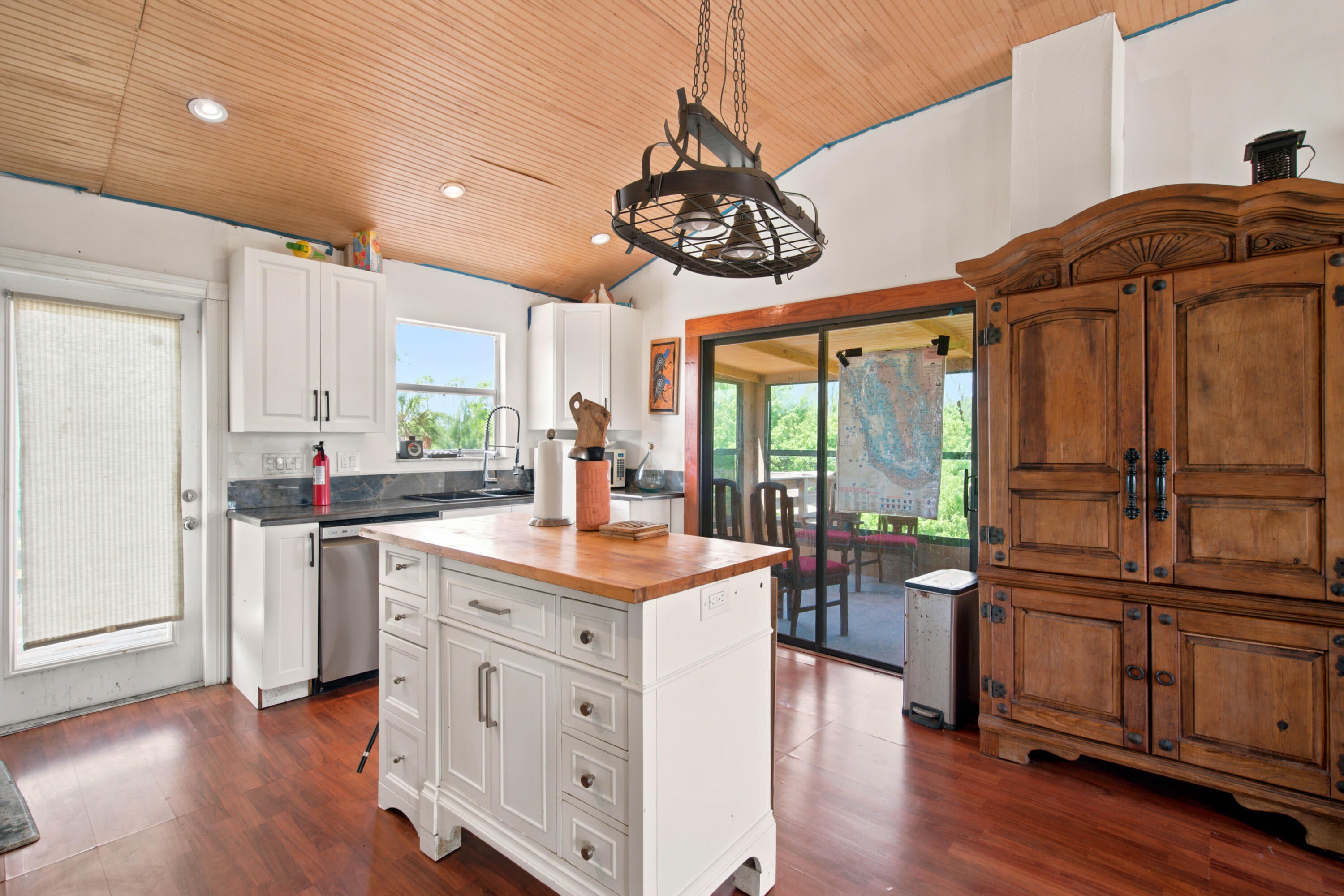 4157 Berkshire Rd, Saint James City, FL 33956 photo