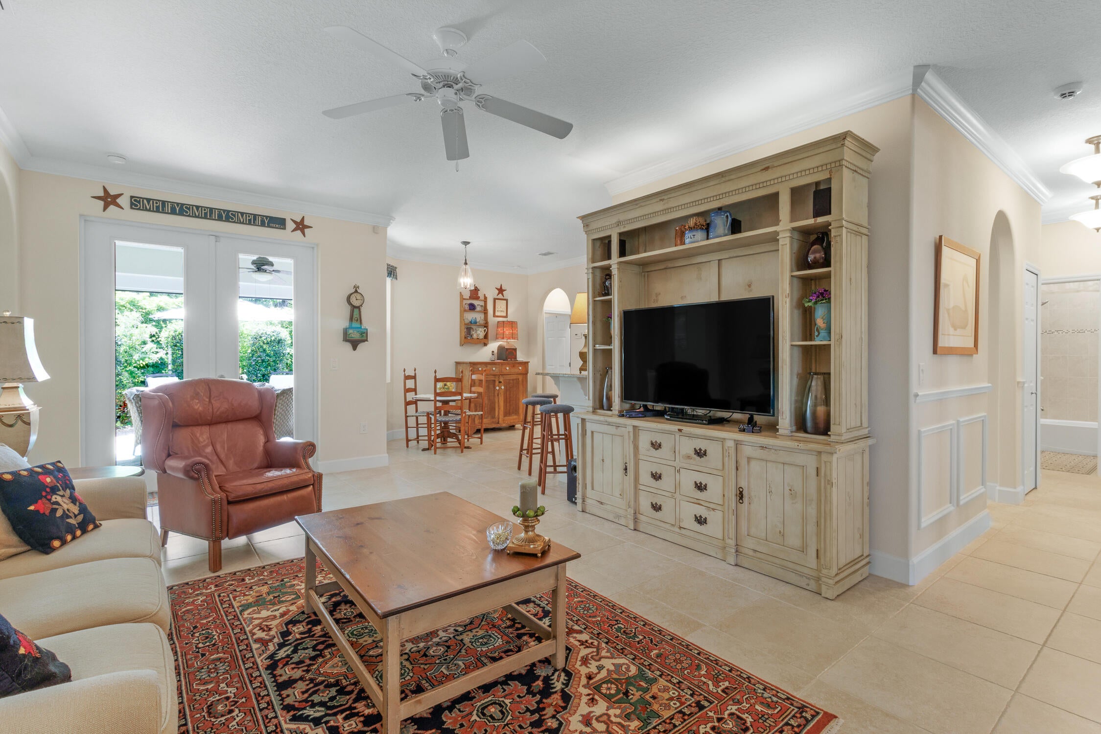 4241 Diamond Sq, Vero Beach, FL 32967 photo