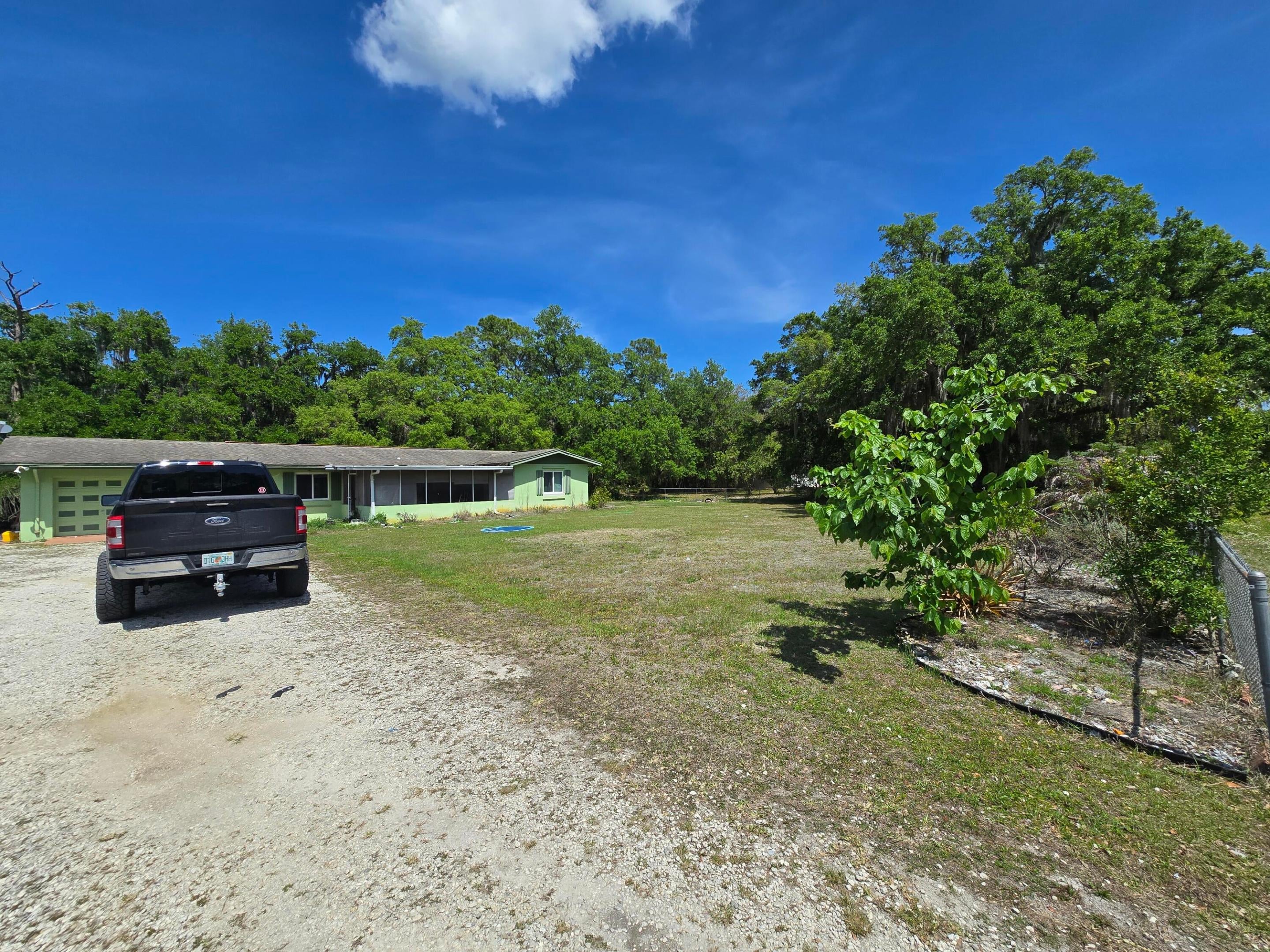 144 N Elm St, Fellsmere, FL 32948 photo