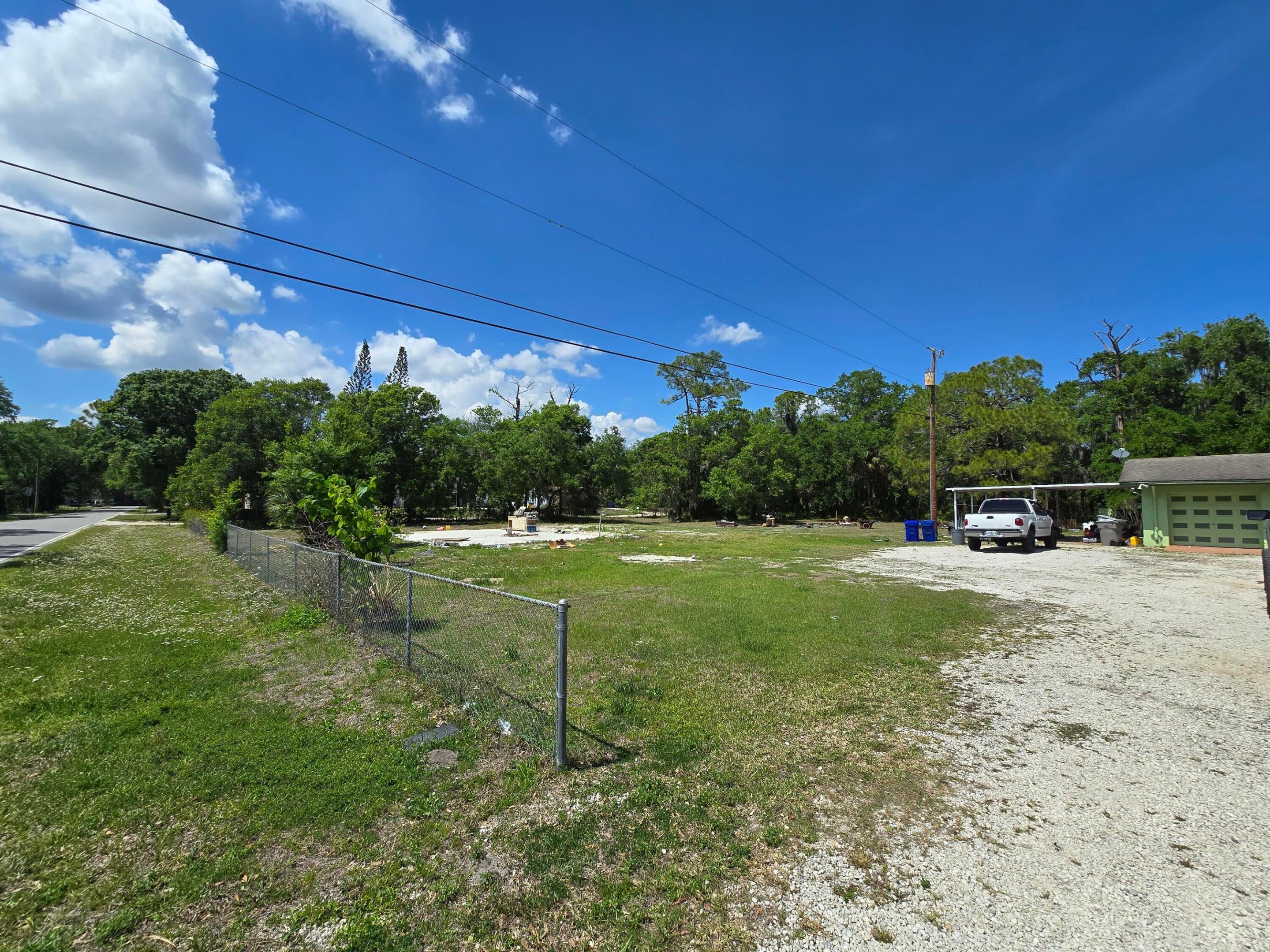 144 N Elm St, Fellsmere, FL 32948 photo