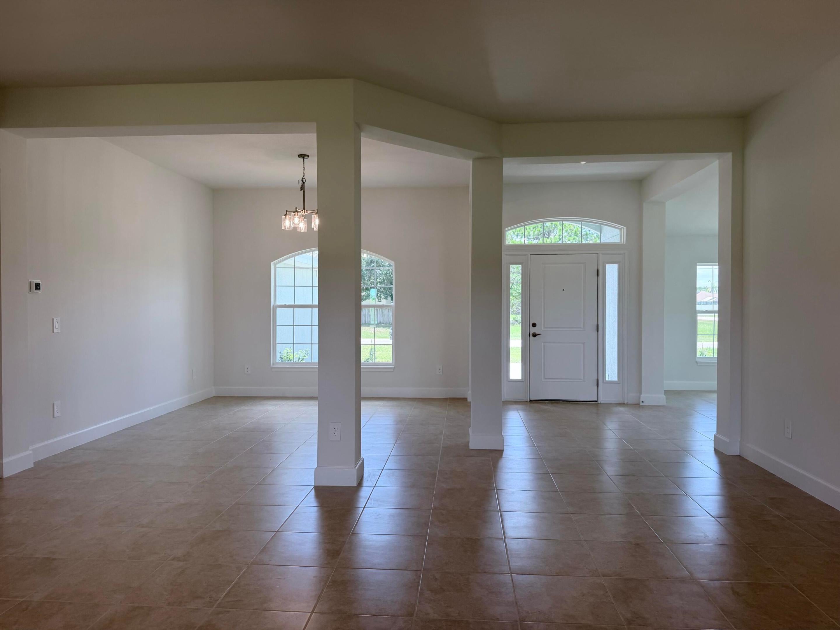 5801 NW Dana Cir, Port Saint Lucie, FL 34986 photo