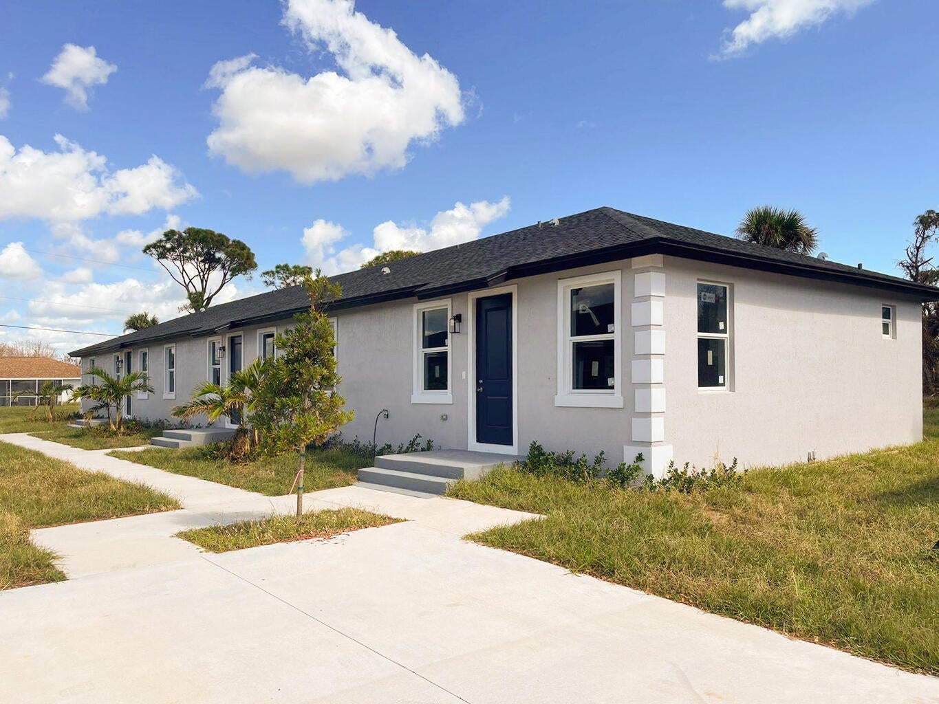 246 Rotonda Blvd, Rotonda West, FL 33947