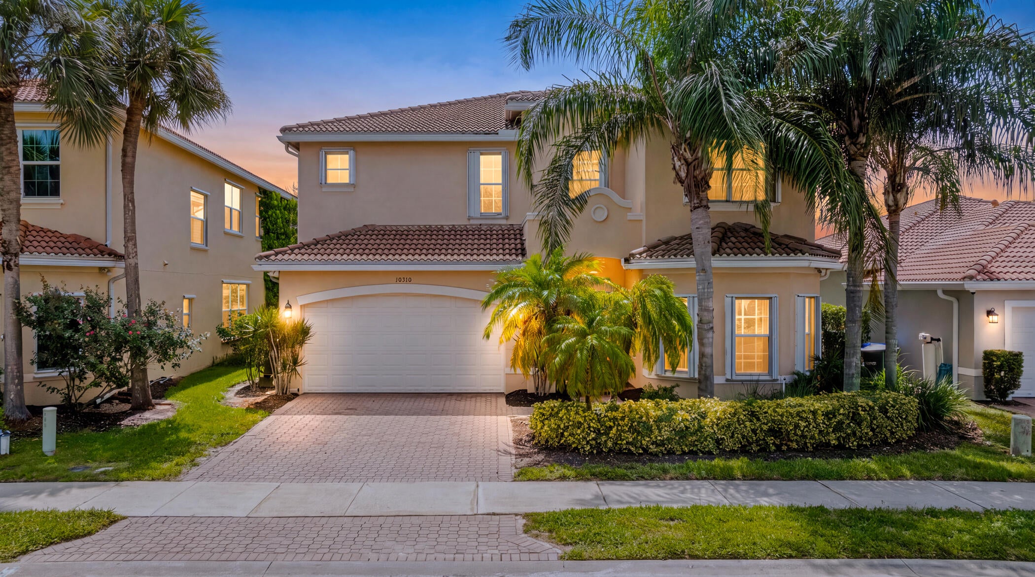 10310 Carolina Willow Dr, Fort Myers, FL 33913 photo