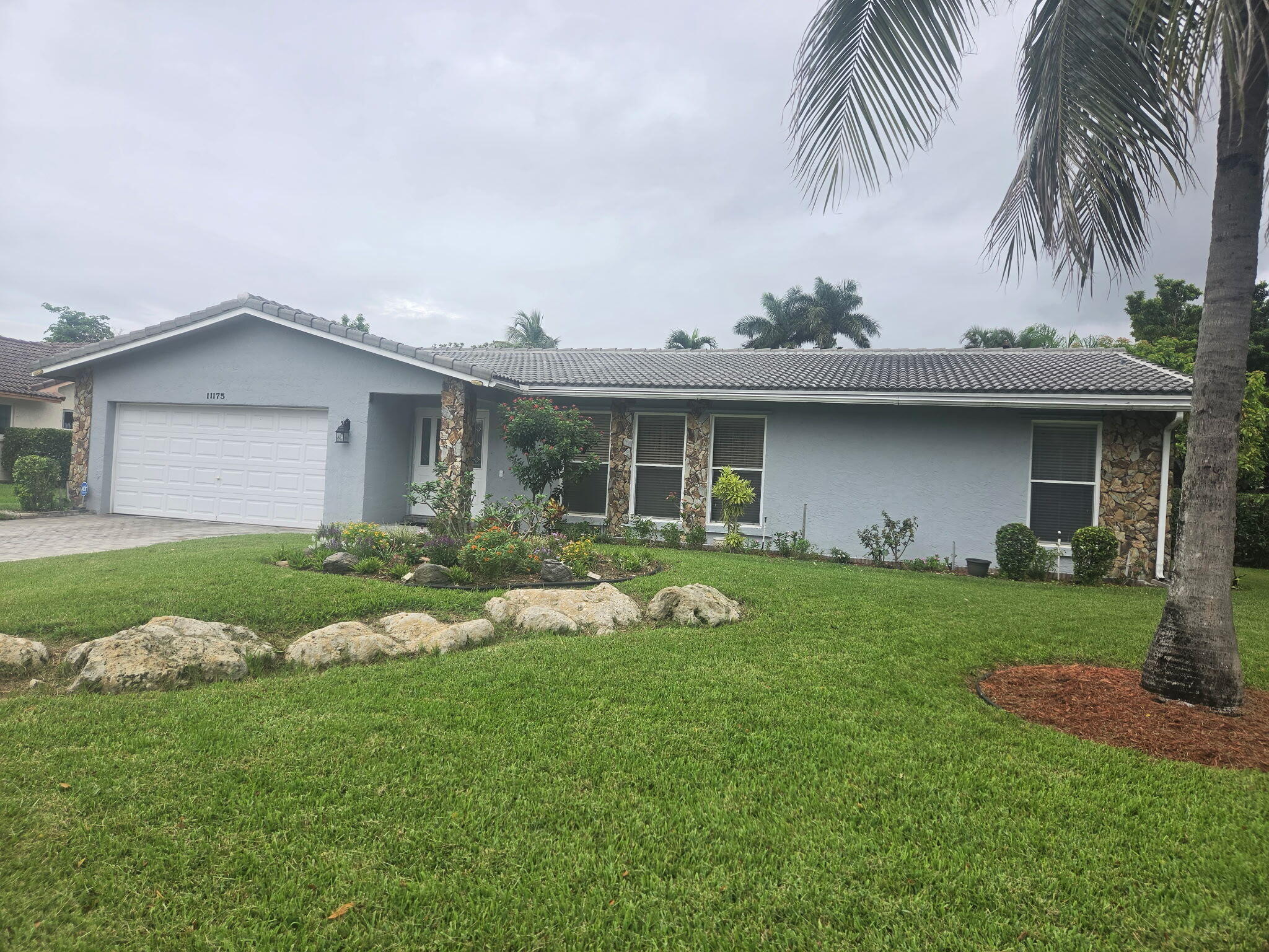 11175 20th Dr, Coral Springs, FL 33071