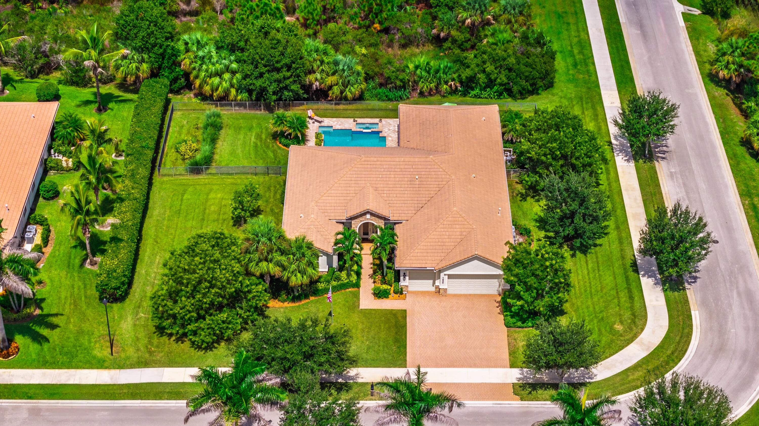 7656 SE Ravissant Dr, Stuart, FL 34997 photo