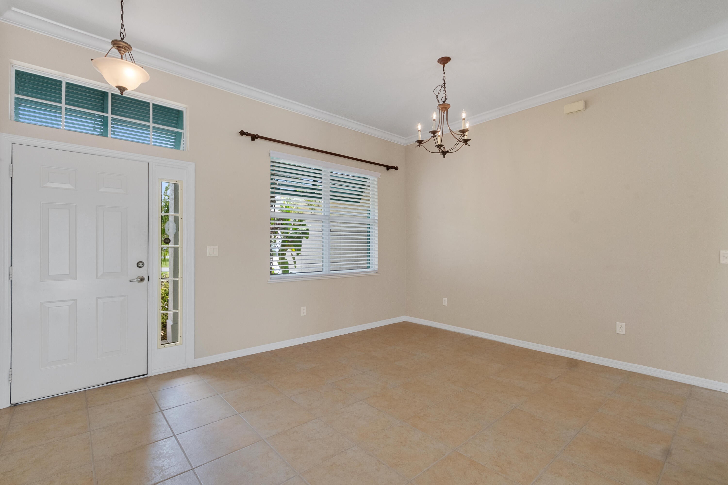 1025 Southlakes Way, Vero Beach, FL 32968 photo
