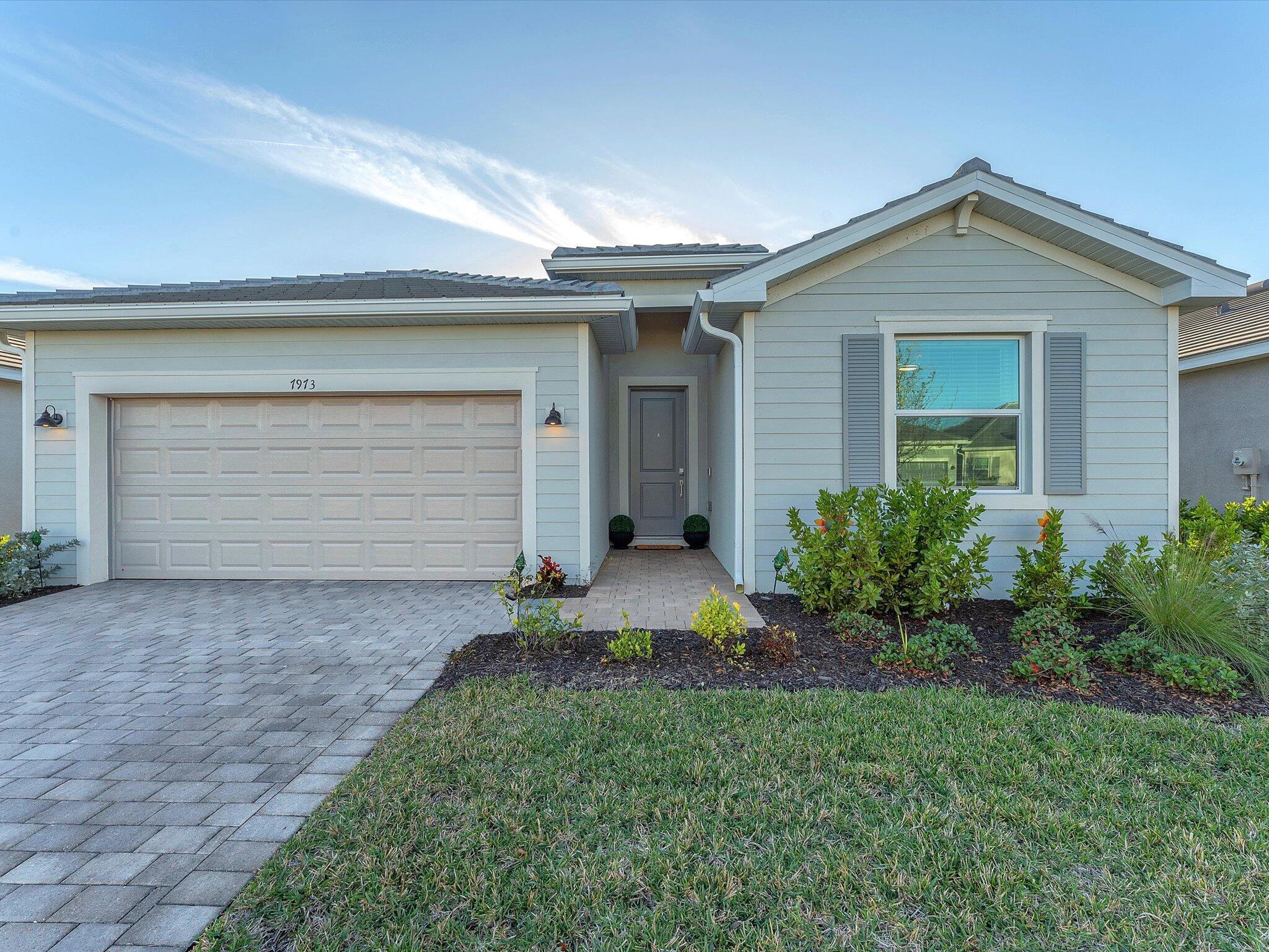7973 Lake Edge Ln, Port Charlotte, FL 33981 photo