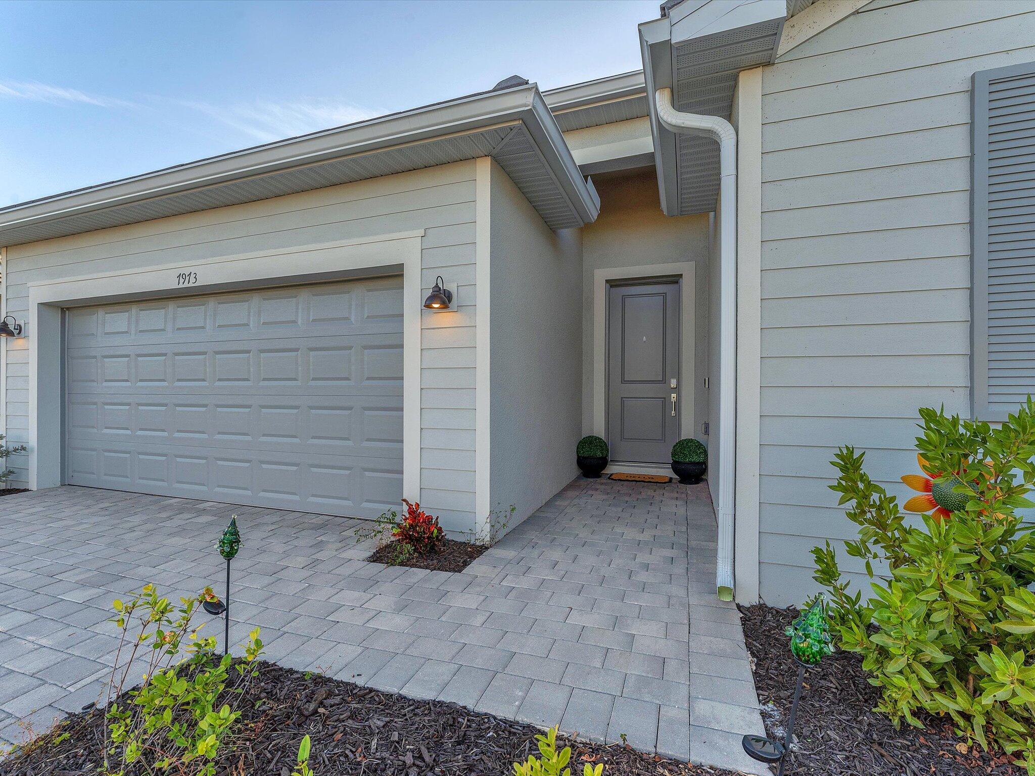 7973 Lake Edge Ln, Port Charlotte, FL 33981 photo