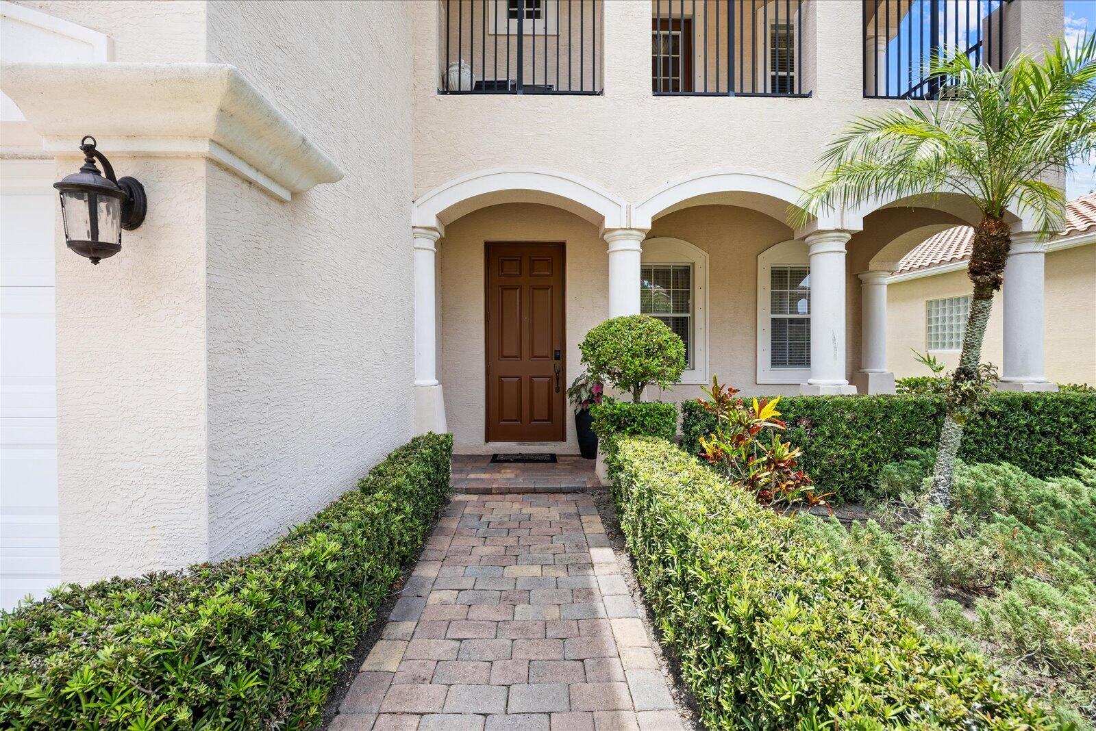 5718 SW Bald Eagle Dr, Palm City, FL 34990 photo