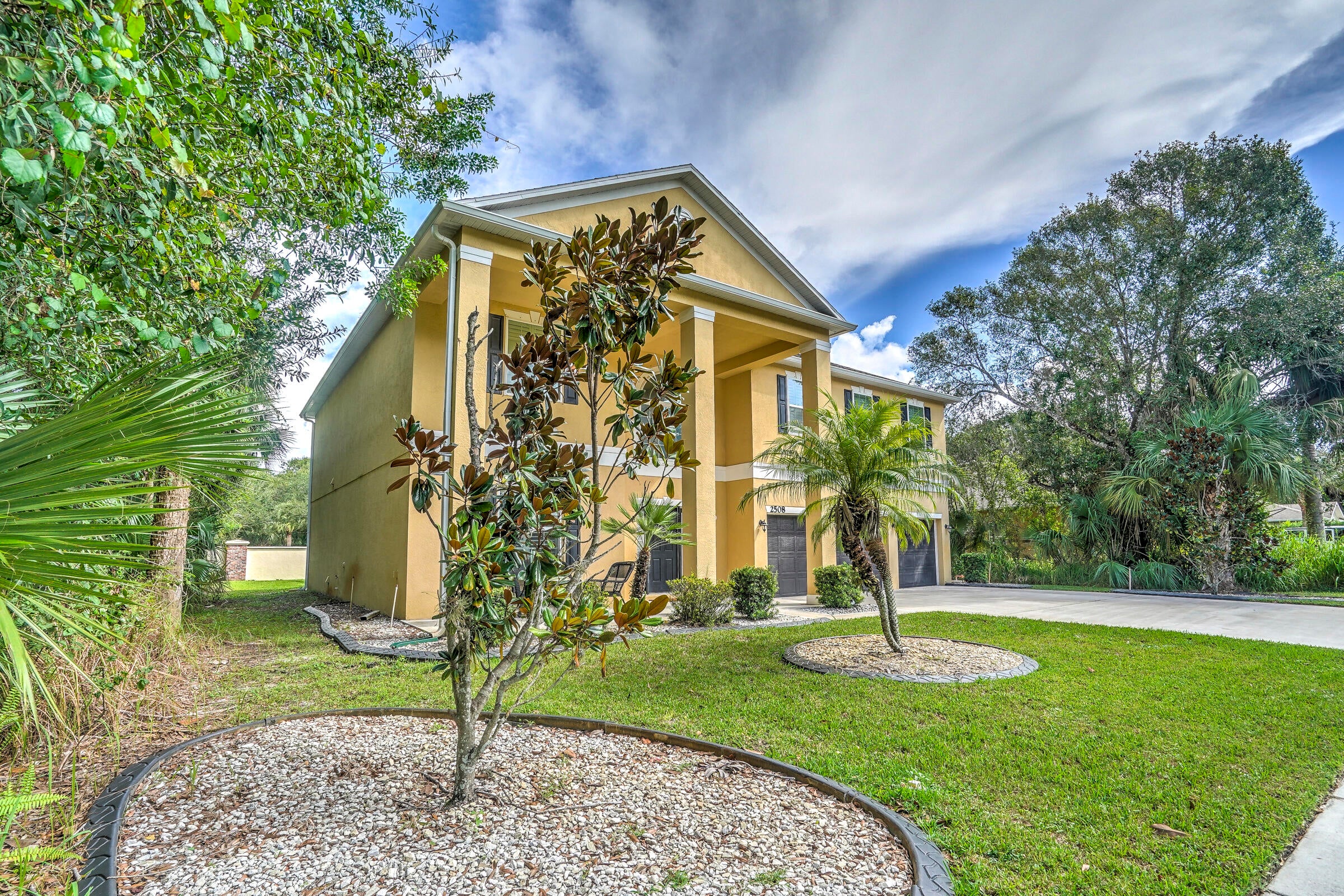 2508 Madewood Dr, Fort Pierce, FL 34981 photo