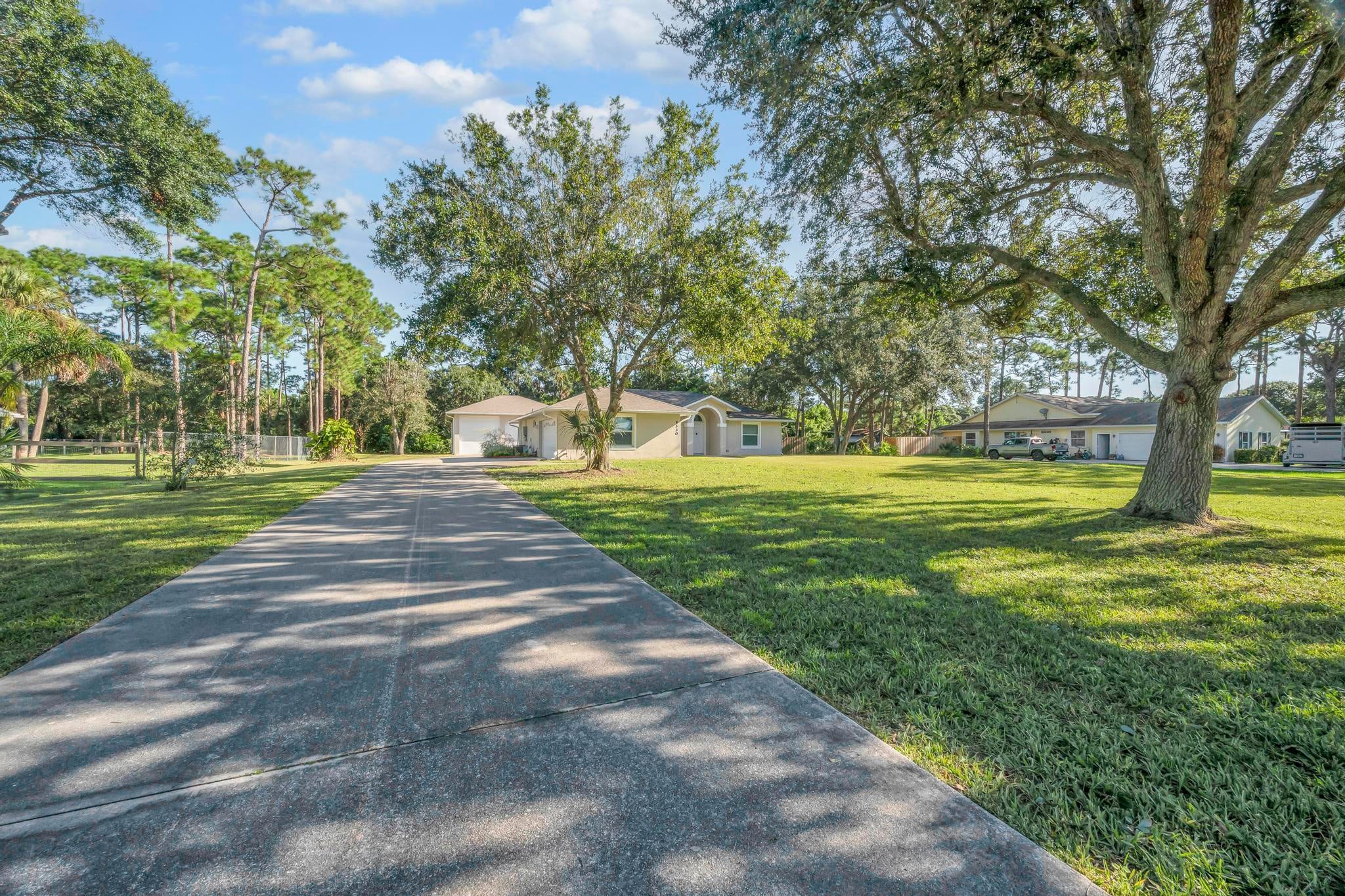 8330 Hidden Pines Rd, Fort Pierce, FL 34945 photo