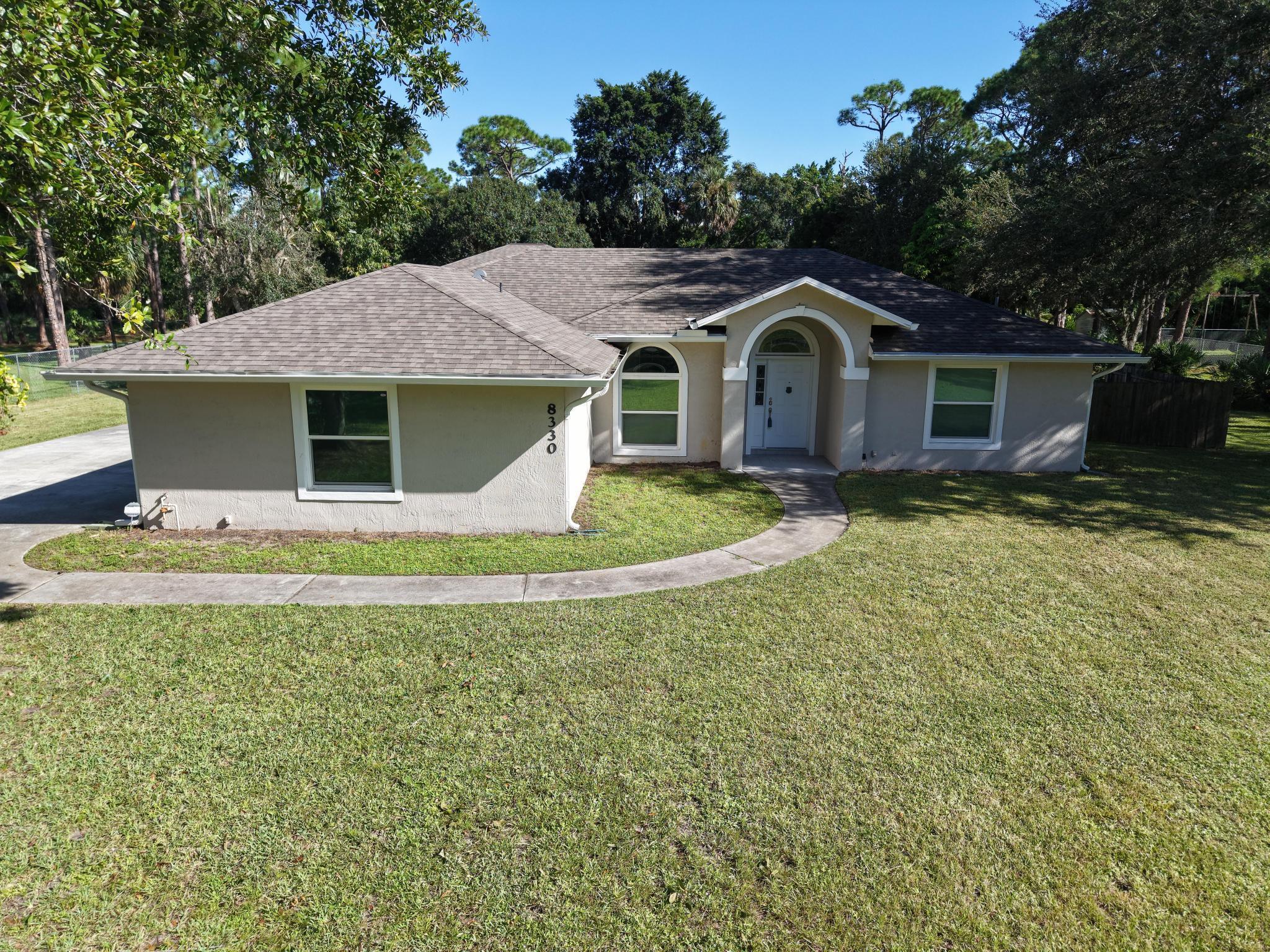 8330 Hidden Pines Rd, Fort Pierce, FL 34945 photo