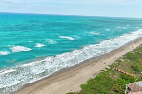 Condominium in Stuart FL 1555 NE Ocean Boulevard #205.jpg