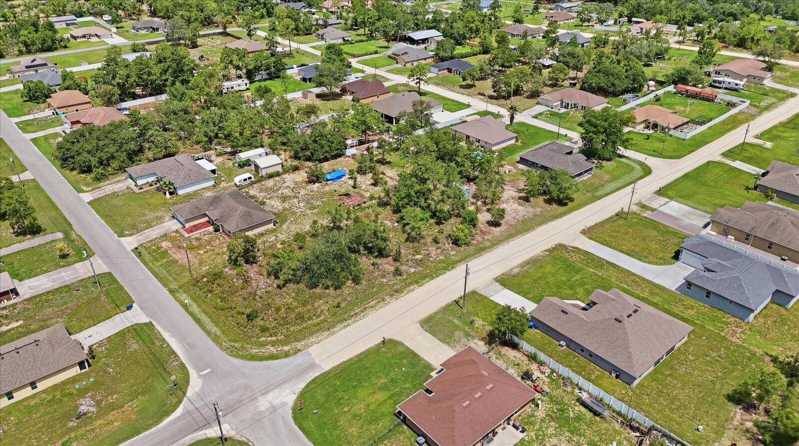 11381 Fulmar Rd, Weeki Wachee, FL 34614 photo