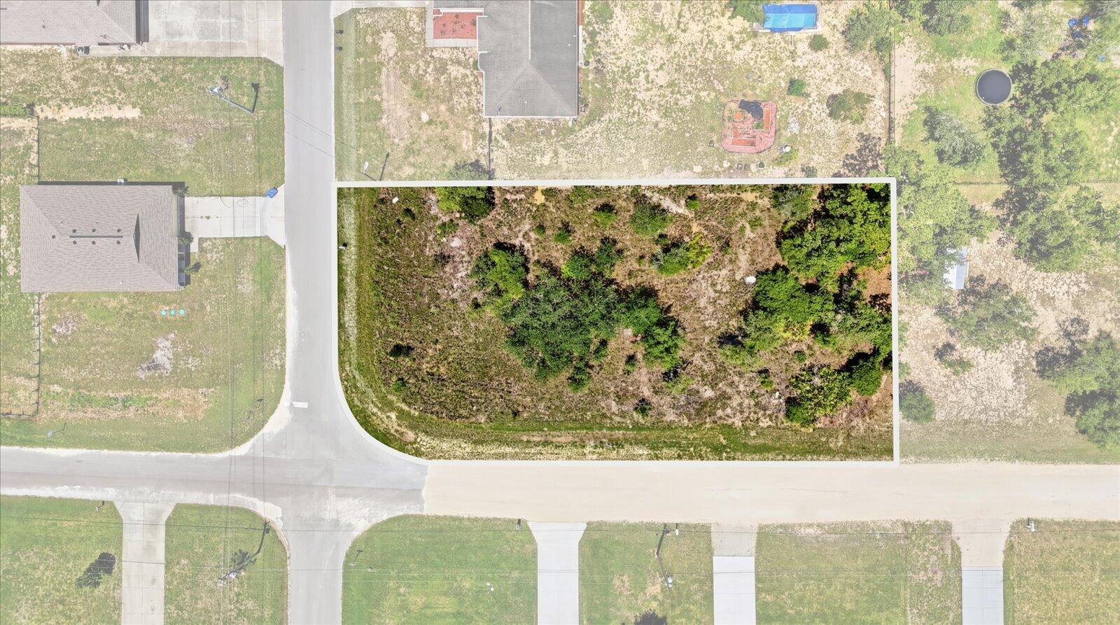 11381 Fulmar Rd, Weeki Wachee, FL 34614 photo