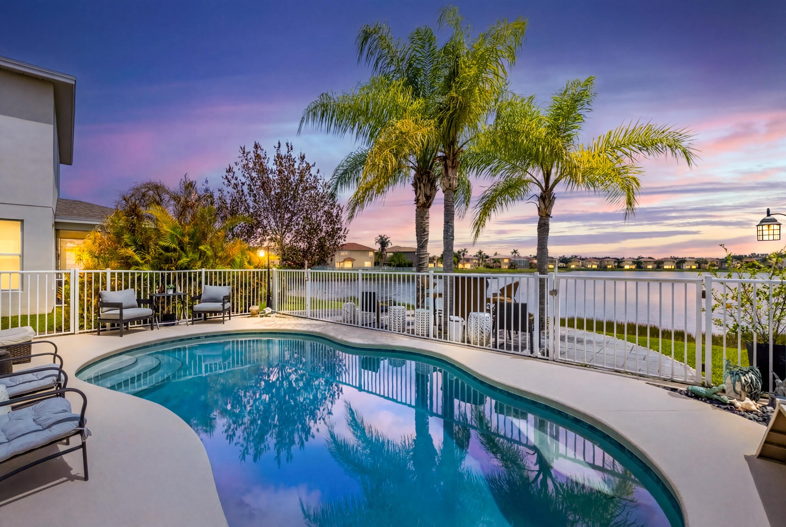707 Leonardo Cir, Port Saint Lucie, FL 34986