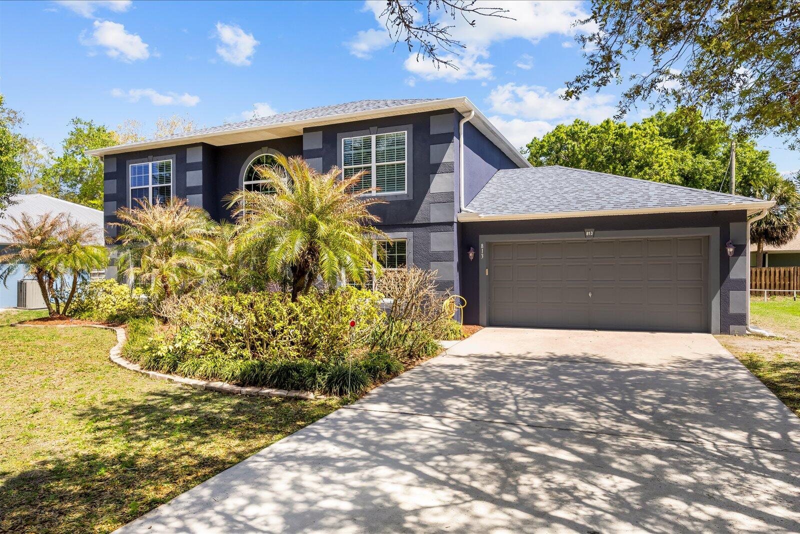 813 Evernia St, Sebastian, FL 32958 photo