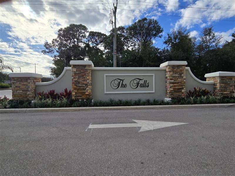 2095 NW Diamond Creek Way, Jensen Beach, FL 34957 photo