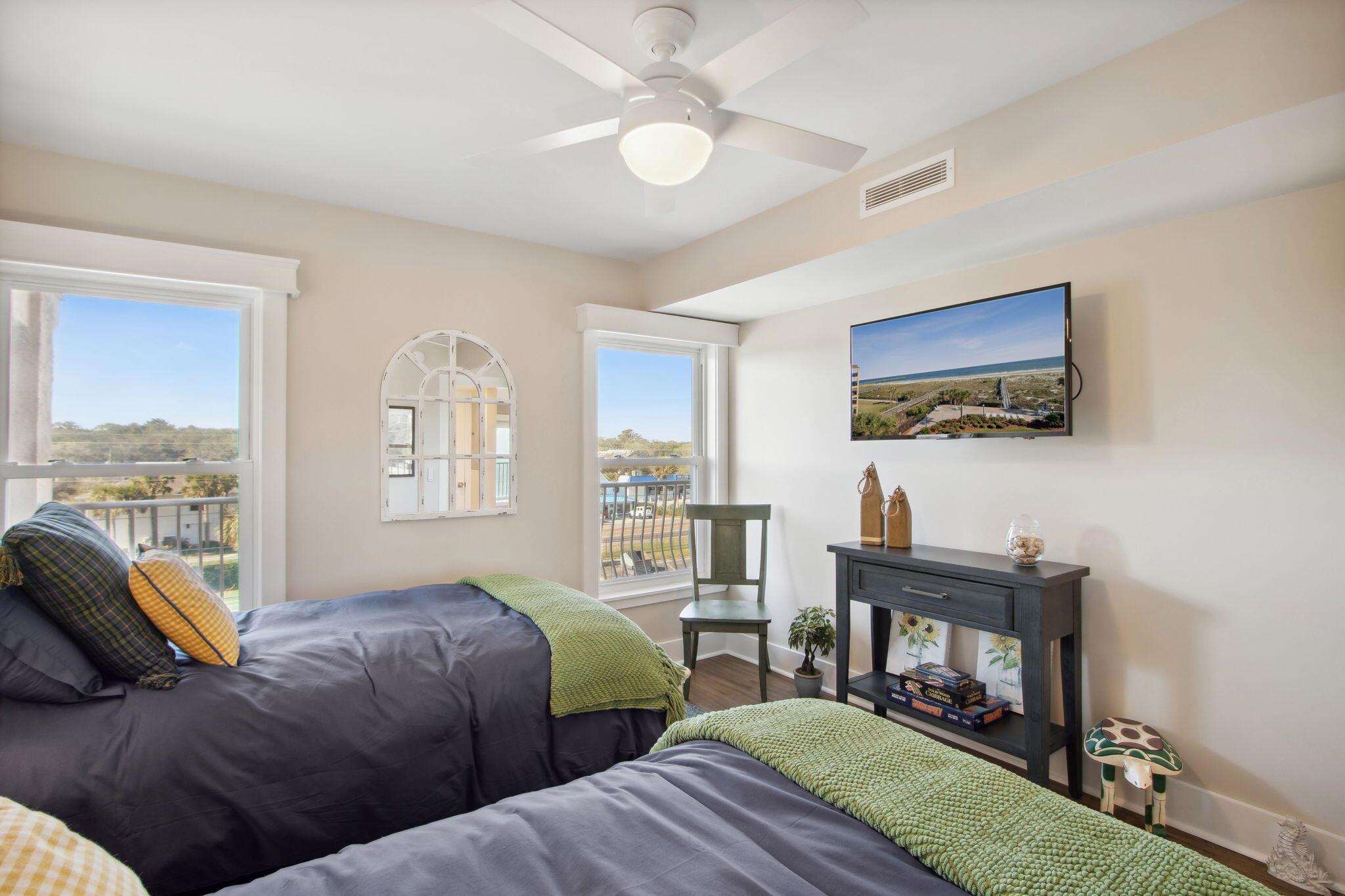 Condominium in Fernandina Beach FL 3420 S Fletcher Avenue #401 19.jpg