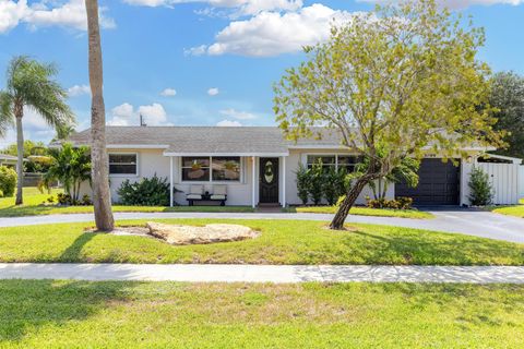 Single Family Residence in Lake Worth FL 3099 Medinah Circle.jpg