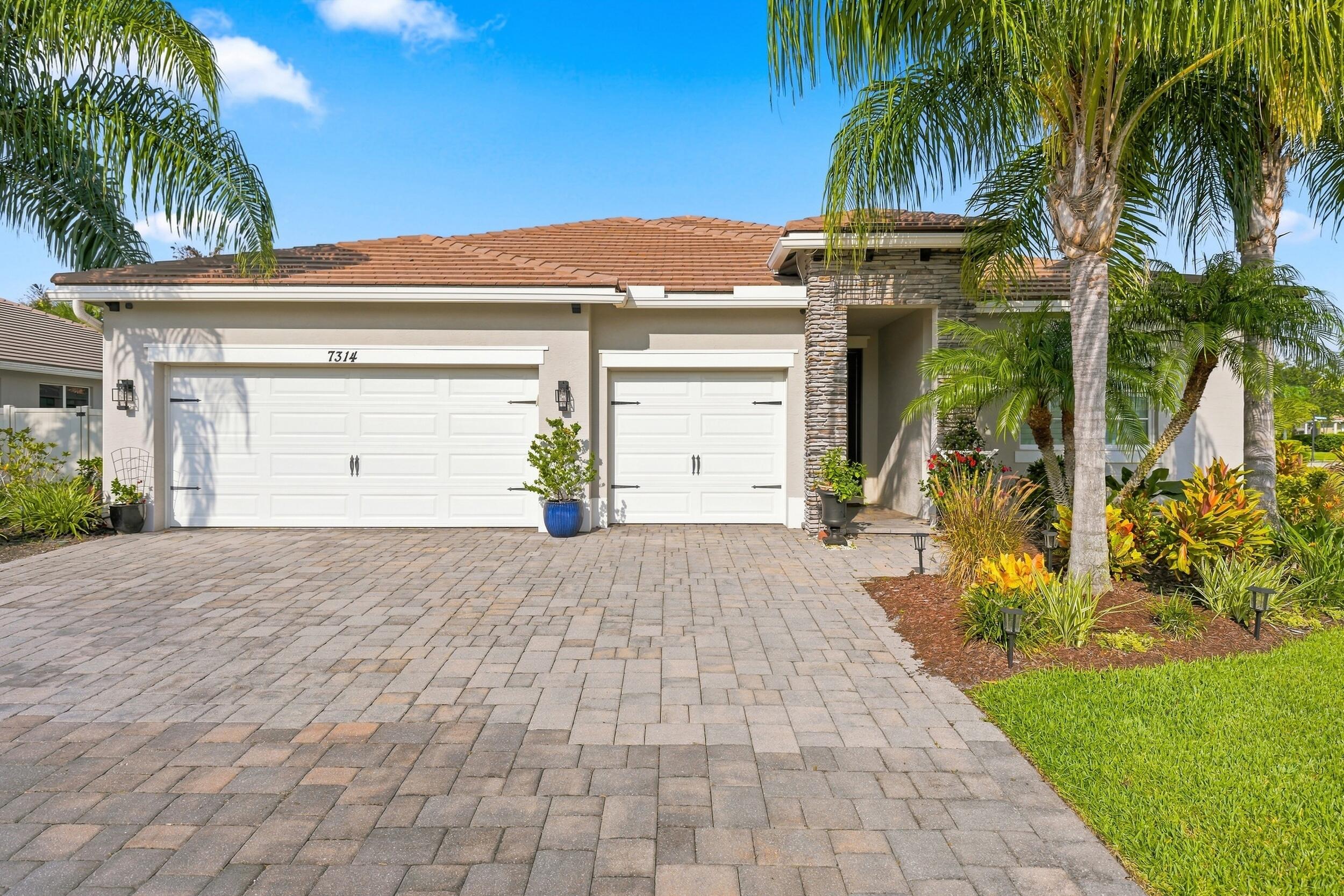 7314 SW Kantner Dr, Stuart, FL 34997 photo