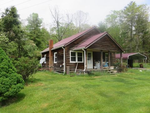 Single Family Residence in Independence VA 2677 Vista Road.jpg