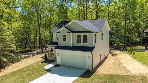 Single Family Residence in Sanford NC 5022 Mockingbird Lane.jpg
