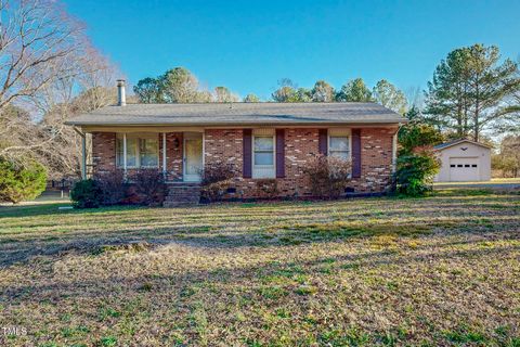 Single Family Residence in Bahama NC 604 Orange Factory Road Rd.jpg