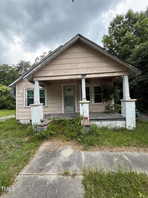 Single Family Residence in Lumberton NC 514 Bullard Street.jpg