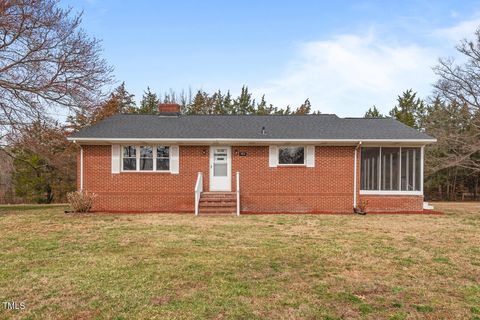 Single Family Residence in Bahama NC 7415 Old Oxford Road.jpg
