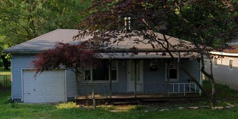 Single Family Residence in Springfield MO 3143 W State Street.jpg